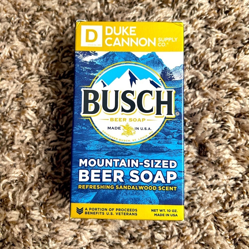 Duke Cannon Supply Co. Busch Beer Soap –Mountain-Sized, Sandalwood Scent (10 oz)